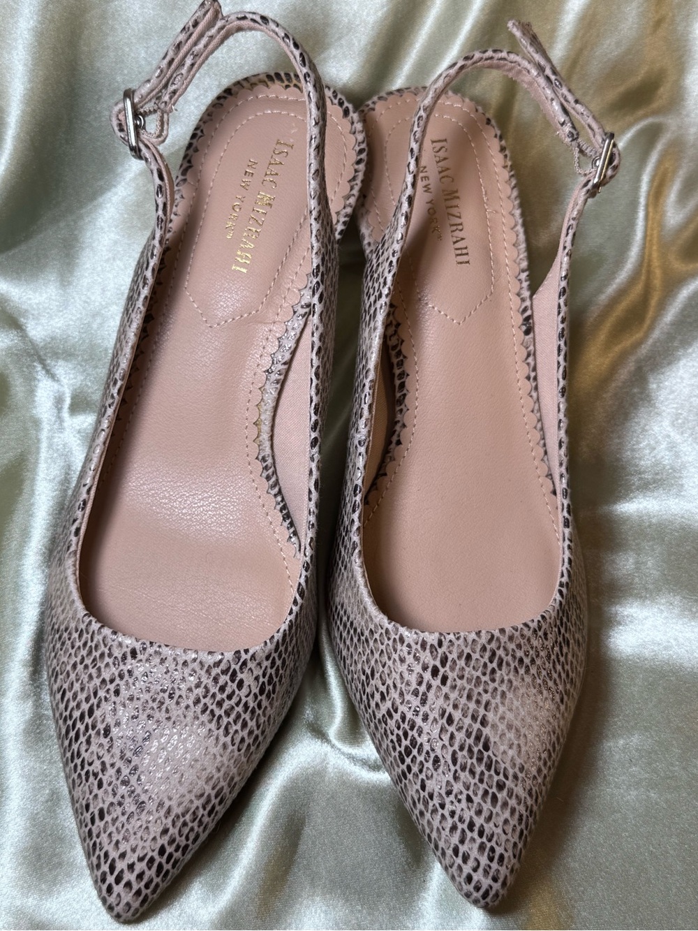 Isaac Mizrahi Taupe Snakeskin Slingback Kitten Heels size 7.5 - Picture 2 of 10